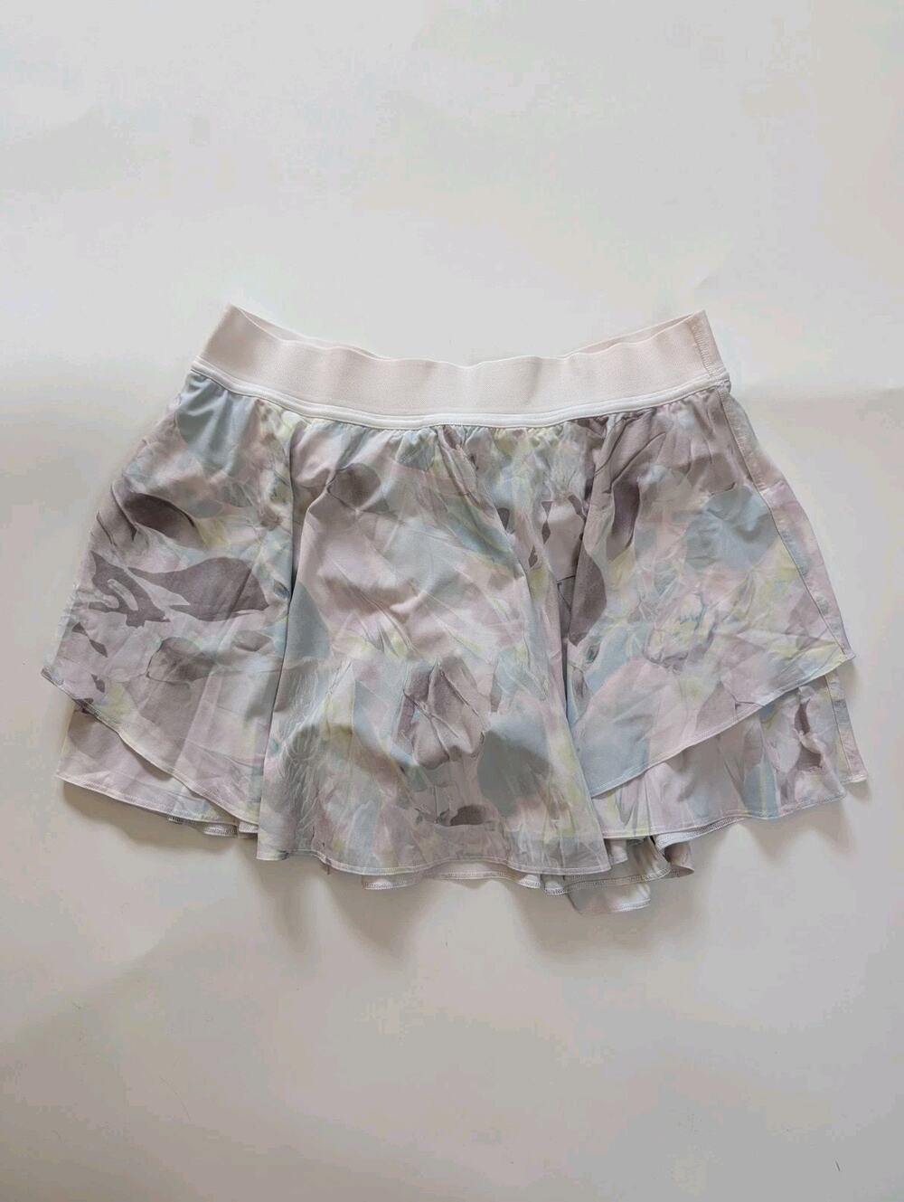 Women's Lululemon Court Rival HR Skirt NOUV Pastel Multicolor Size 12